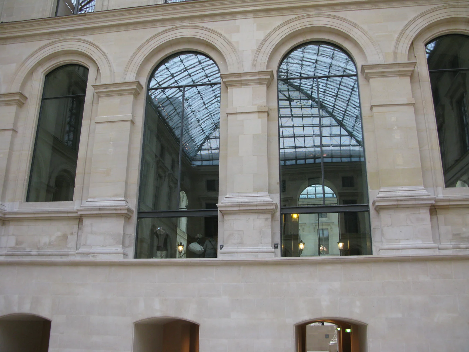louvre roof reflection