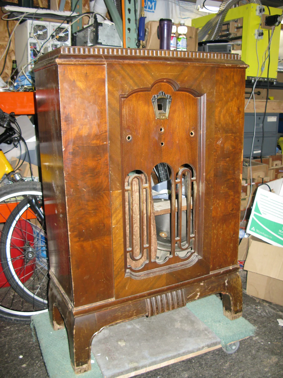 My new Philco 112 Lowboy radio